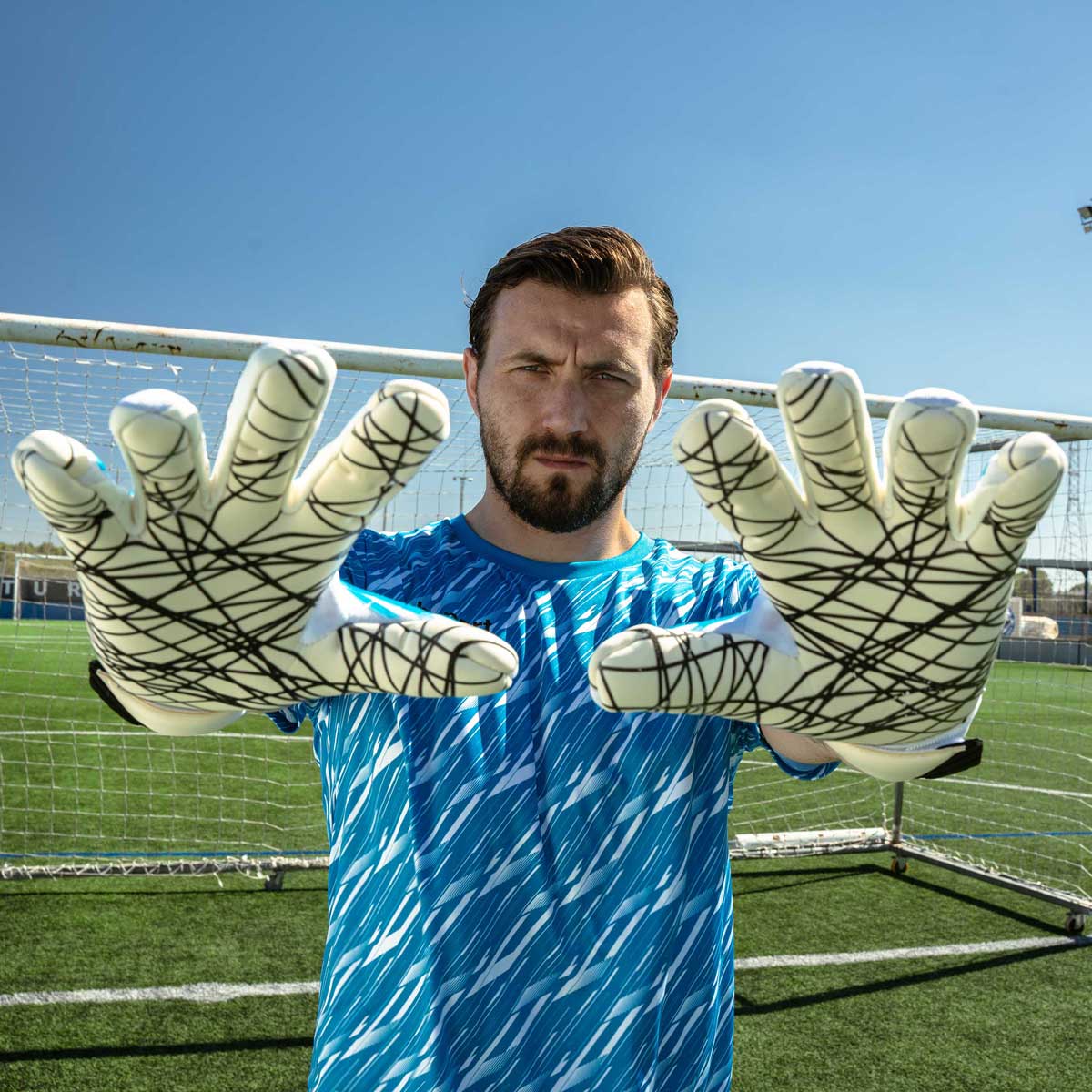 FM Cybertec Ultragrip HN Adult*