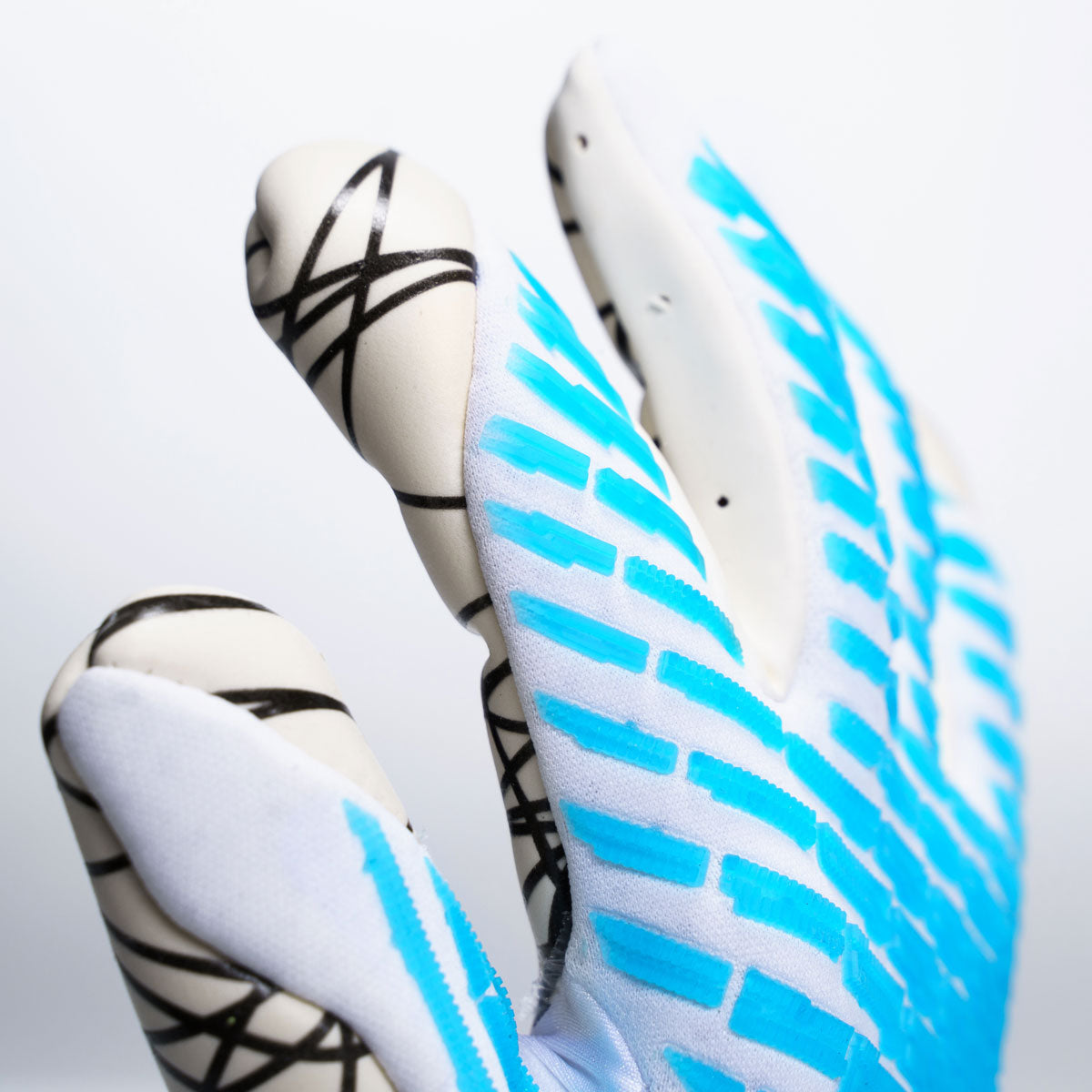 FM Cybertec Ultragrip HN Adult*