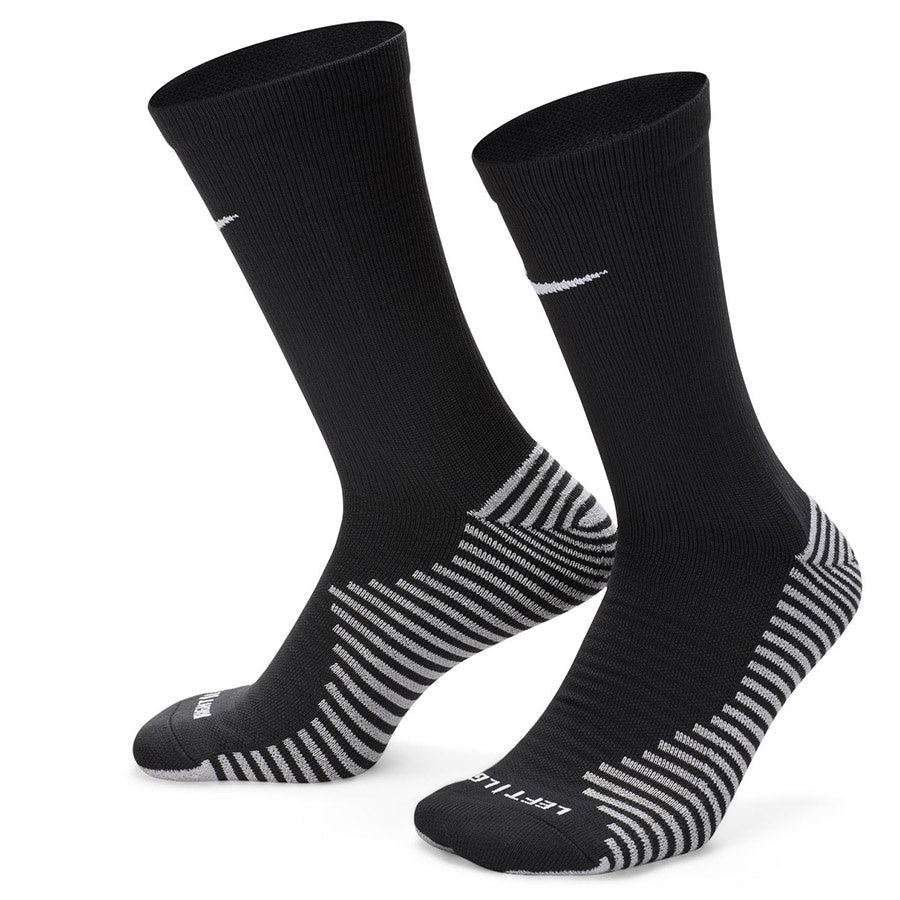 Nike Strike FZ8485-010*