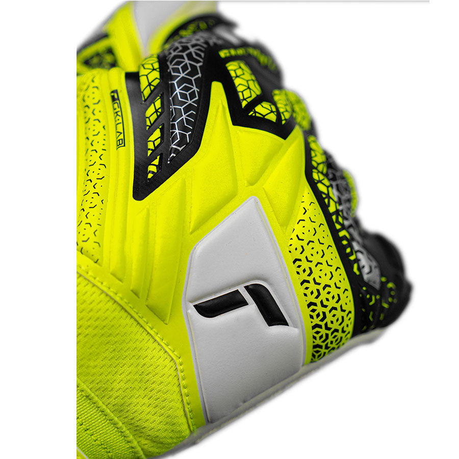 Reusch Attrakt Grip '25*